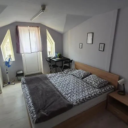 стаи за гости Sun House Homestay Varna