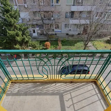 стаи за гости Sun House Homestay *